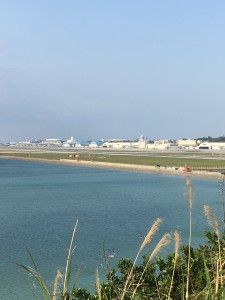瀬長島から見た那覇空港